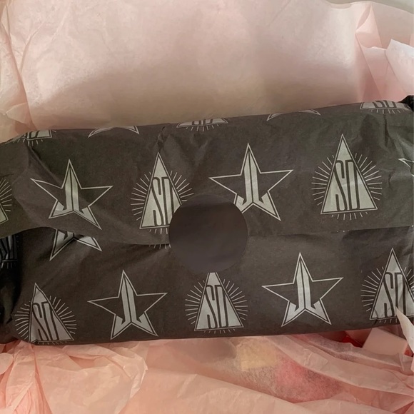 ❌❌SOLD❌❌Jeffree Star x Shane Dawson conspiracy palette - Picture 1 of 1